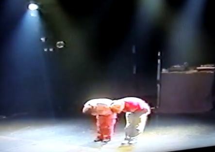 クラブ元経営者に無罪判決 ダンス「性風俗乱さない」